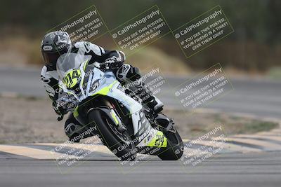 media/Sep-21-2025-Race Pace (Sun) [[98bf33ef95]]/Verified/4-Turn 3 (920am)/